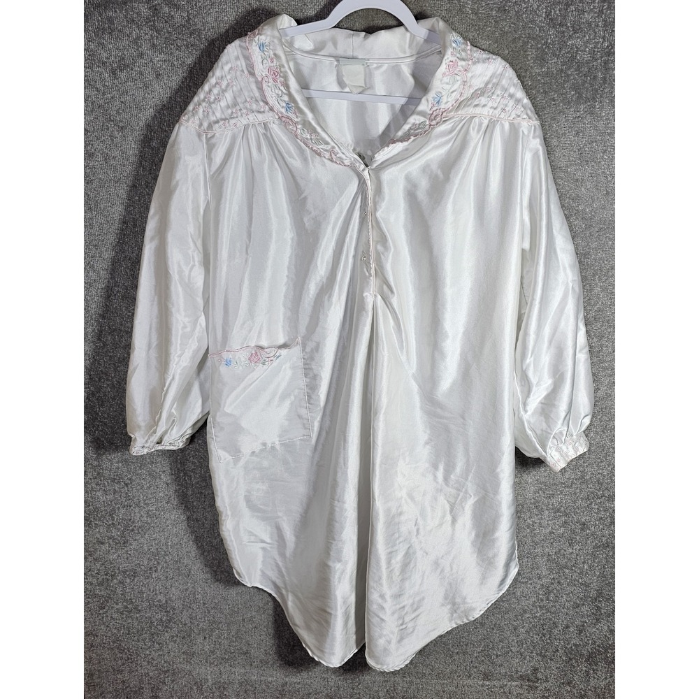 VTG Gilligan OMalley Floral Embroidered Satin Nightgown Womens Sz 1X Cottagecore